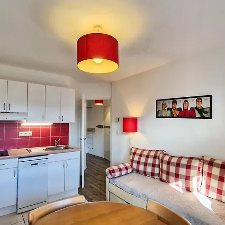 Les Pleiades - Confortable - Centre Station - Balcon - Parking Couvert Mae-5454